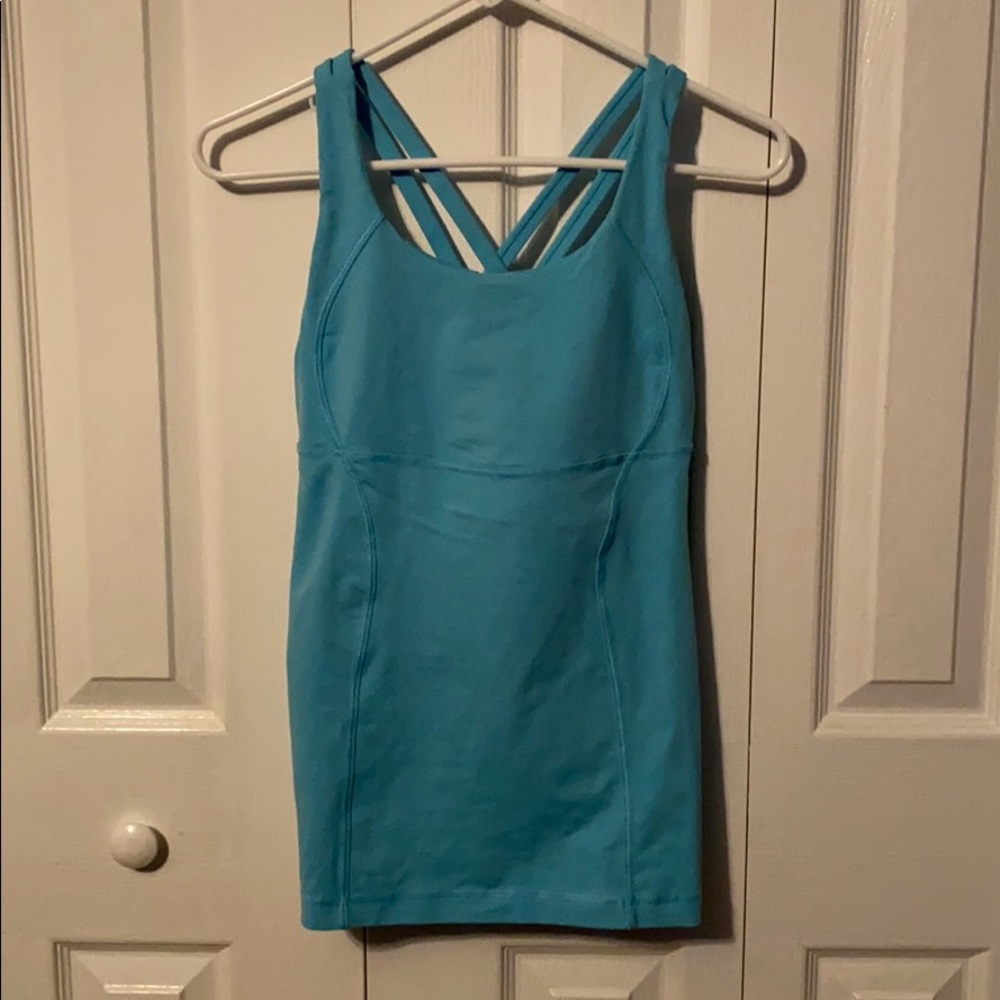 Light blue Lululemon tank